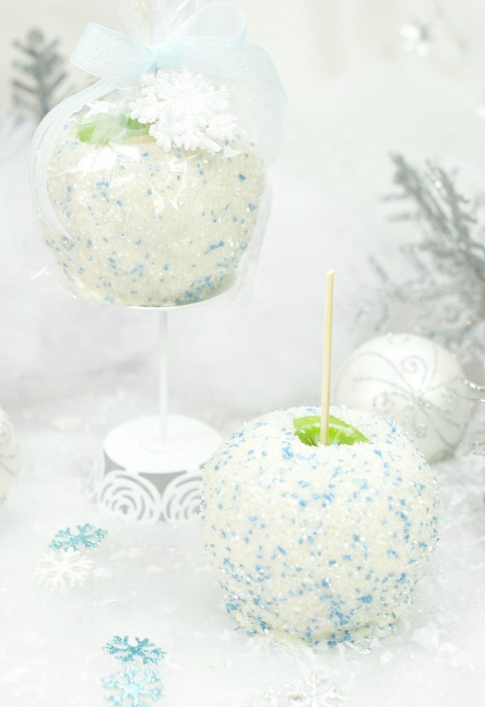 Snowball White Chocolate Caramel Apple Gift for Friends at the Holidays