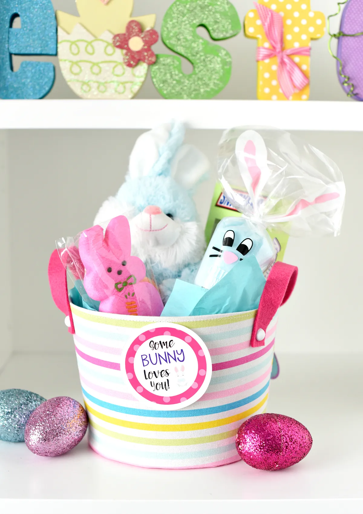 "Somebunny loves you" Easter Basket: