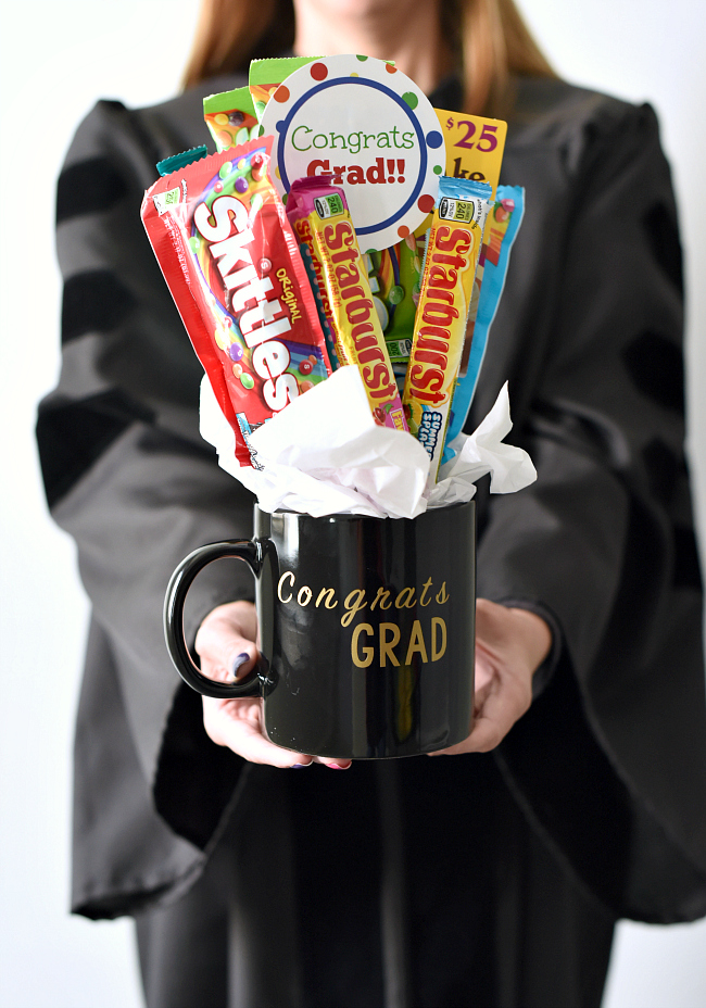 Fun Graduation Gift Ideas-This graduation bouquet is easy to put together and makes a great grad gift. 