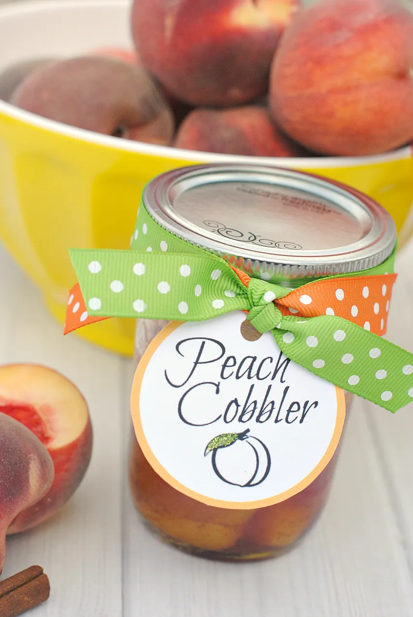 Easy Peach Cobbler in a Jar: