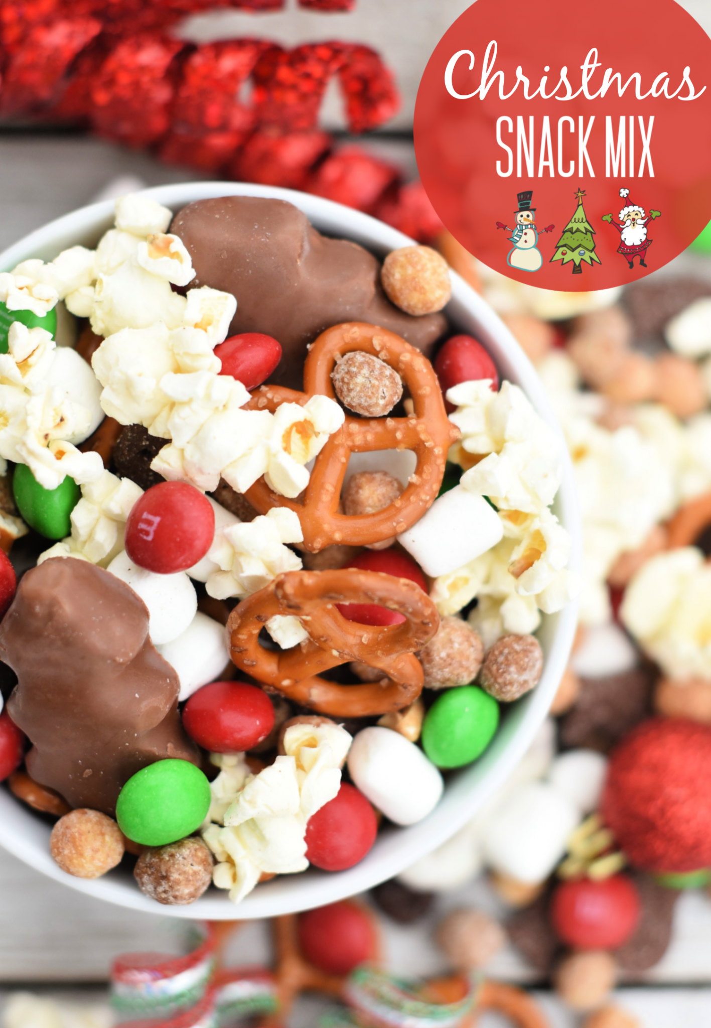 Christmas Snack Mix-This easy to make holiday snack mix is perfect for holiday parties, movie nights, or to take as a gift to friends!