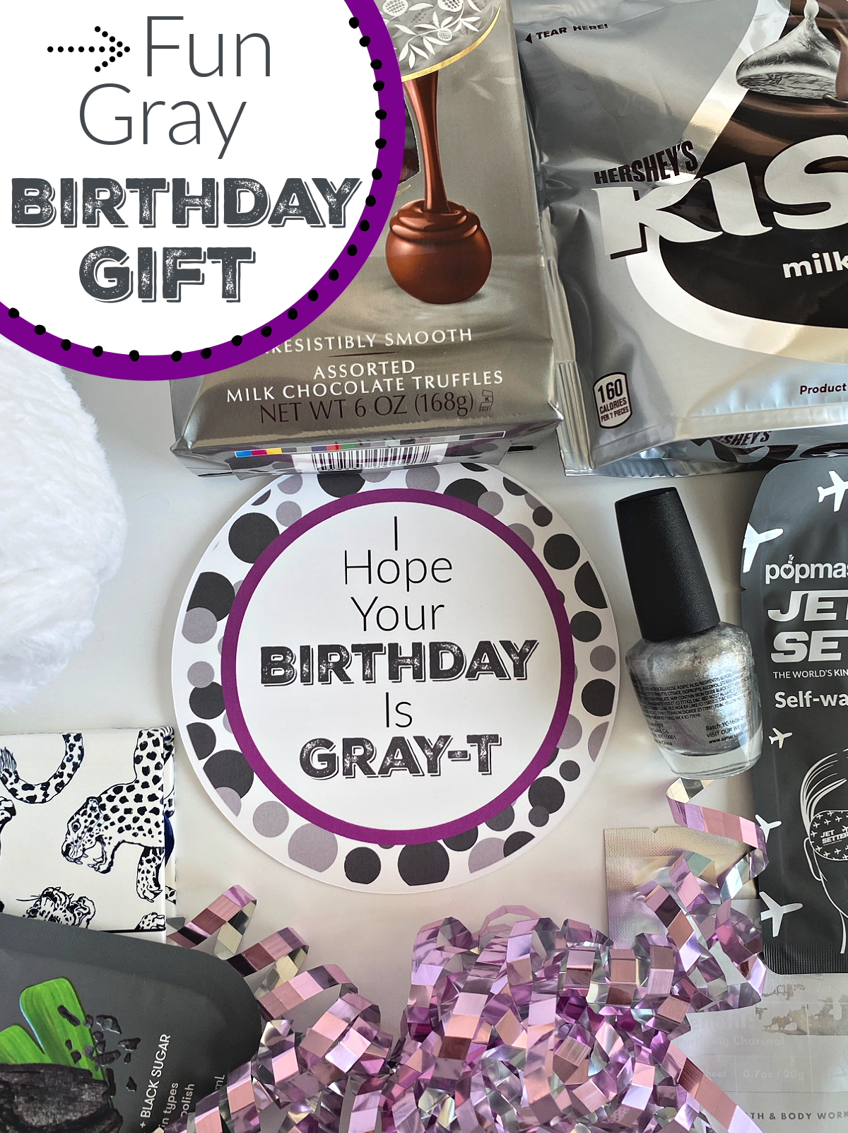 Simple Birthday Gift. This fun and simple birthday gift idea is perfect for friends. #fungifts #simplebirthdaygift #graygiftidea