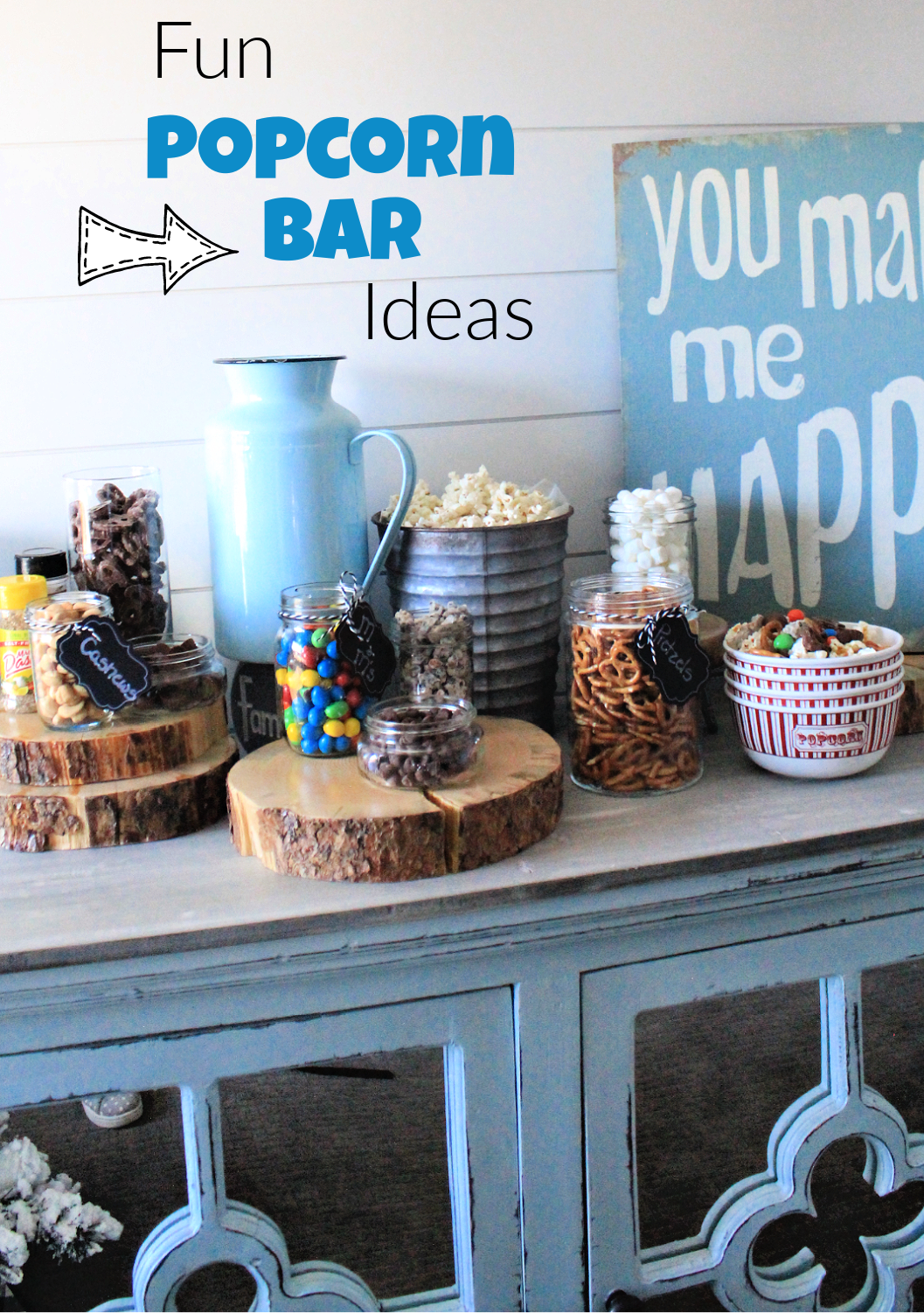 Popcorn Bar. Fun and simple popcorn bar ideas. #funpartyidea #popcornbar #funpopcornbarideas