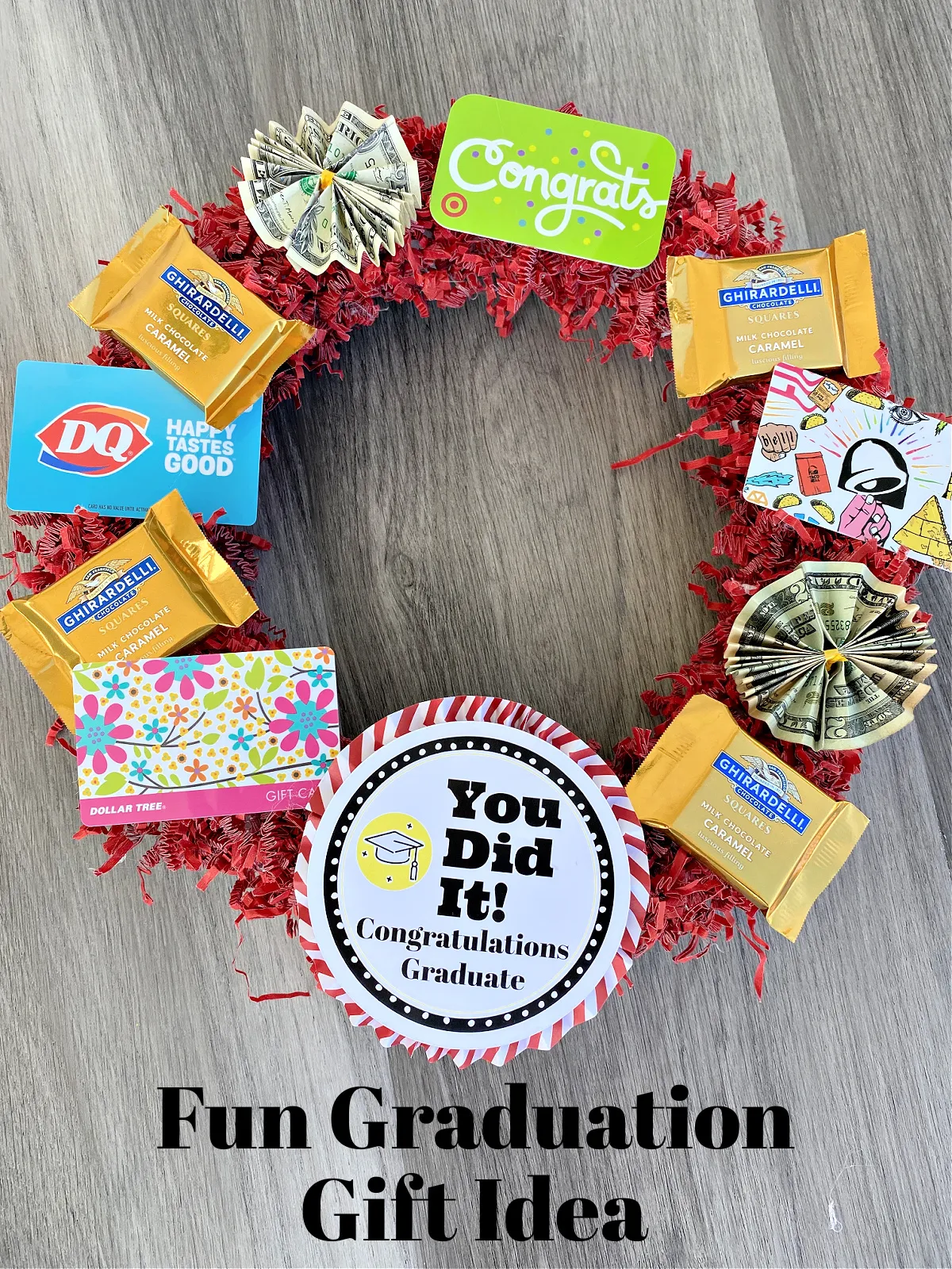 Money and Gift Card Wreath: